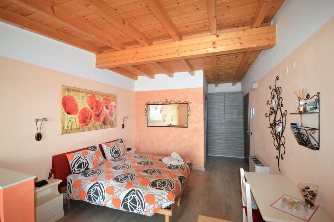 B&B La Vecchia Tipografia - Lago D'Idro Ponte Caffaro Екстериор снимка